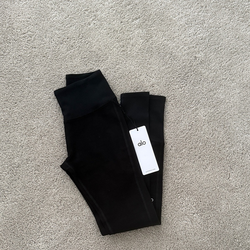ALO Yoga Black Leggings